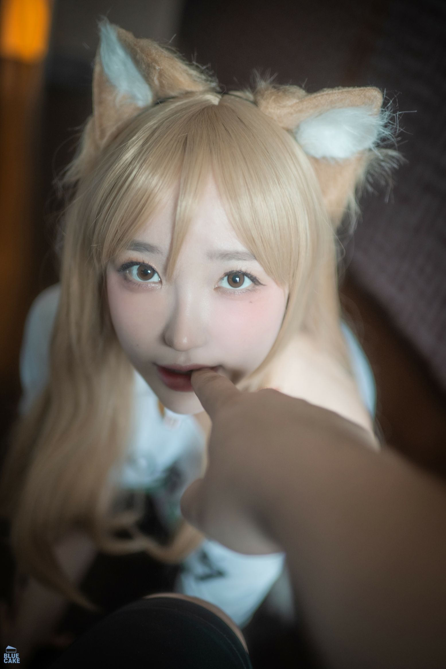 [BLUECAKE] YeEun (손예은) – Puss Puss RED.Ver + COSPLAY(108)