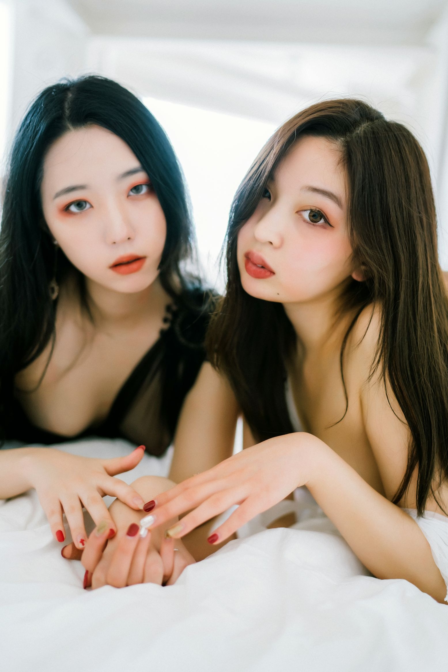 Mona (모나) vs Dame (담) - Relationship - Moon Night Snap(18)