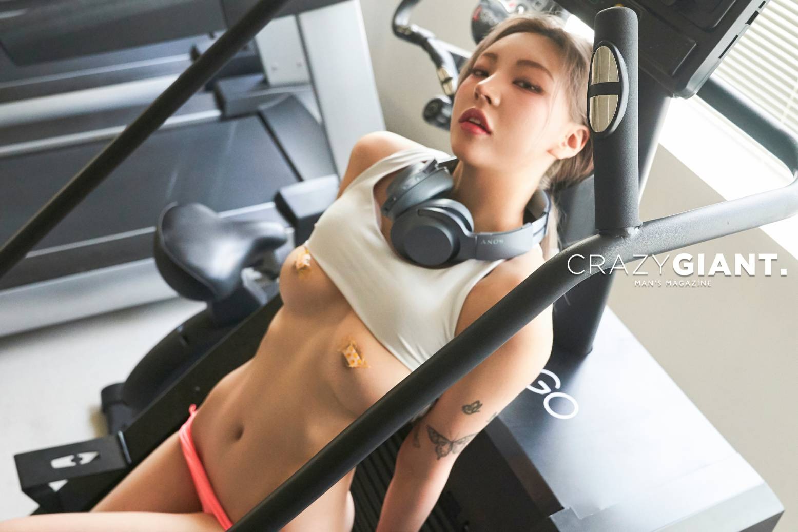 Yeo Eun – Leggings Girl in the gym(28)