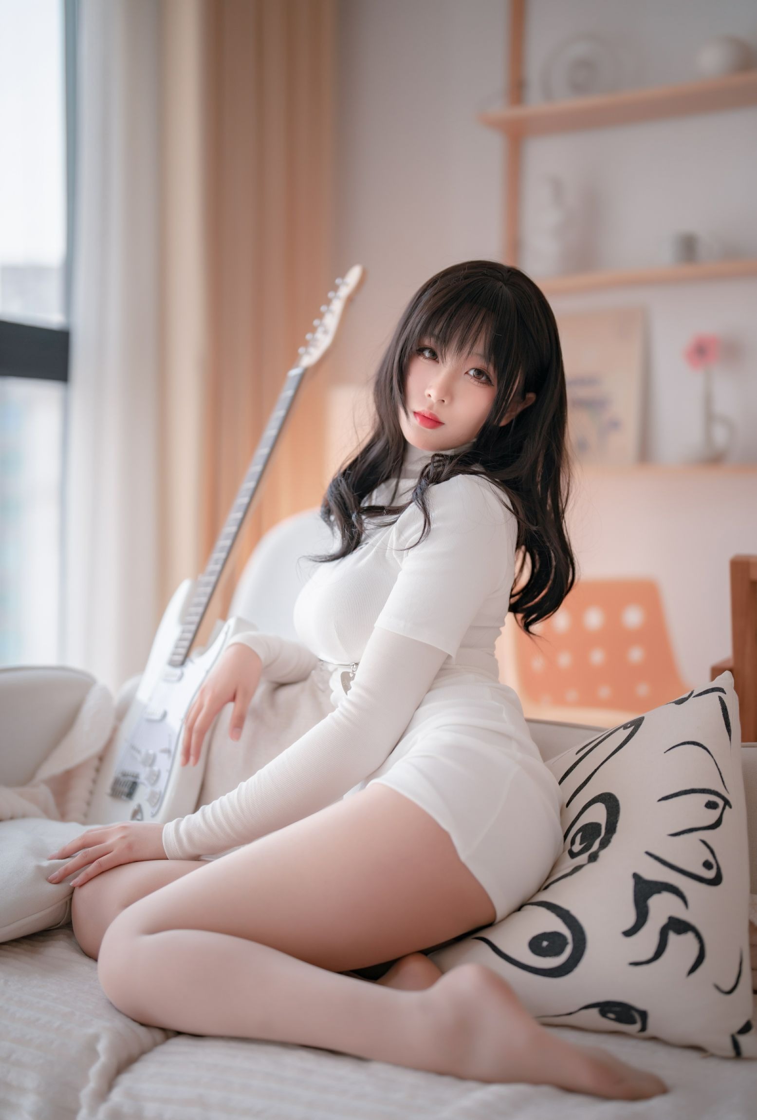轩萧学姐 - 吉他妹妹肉丝套(31)