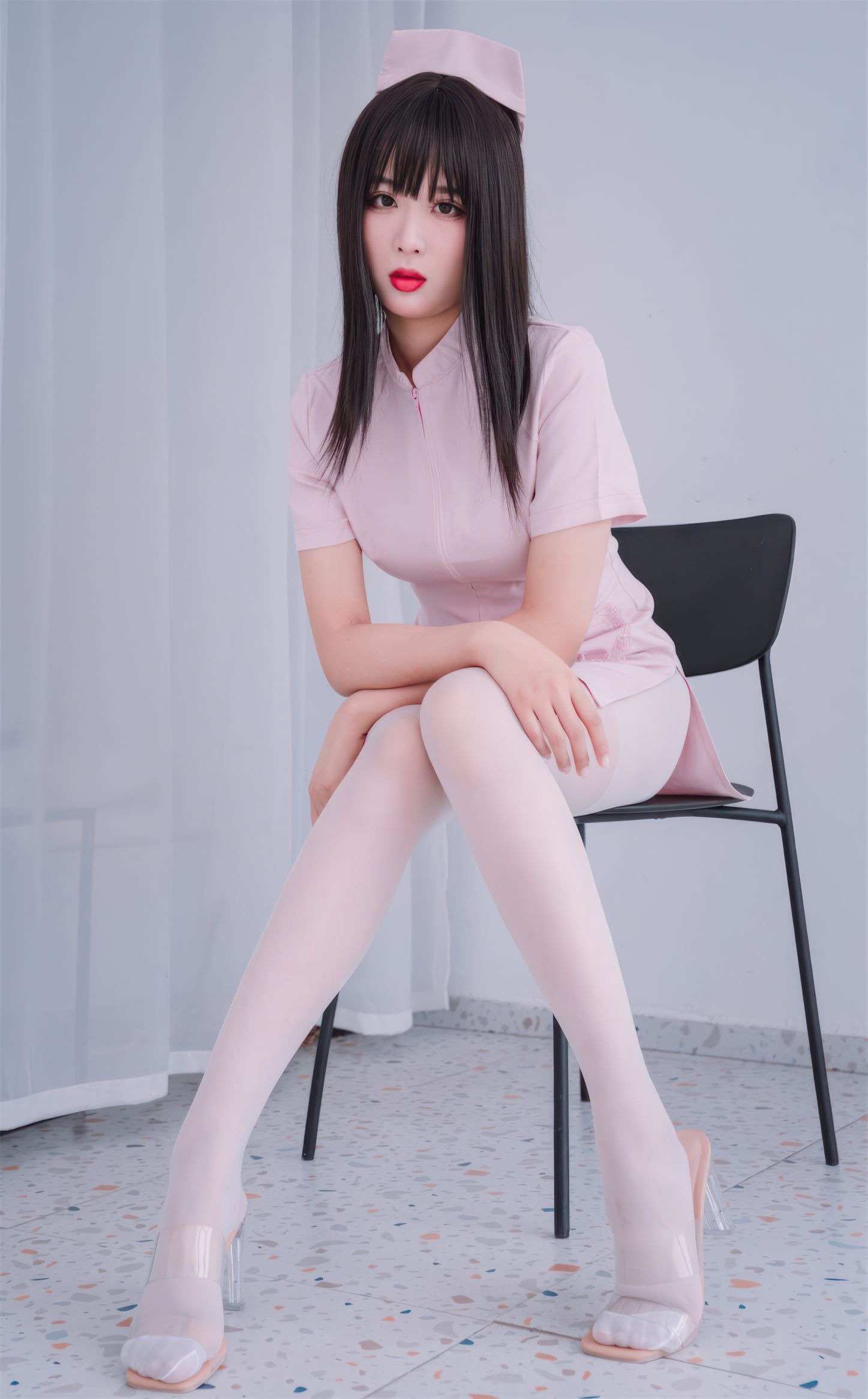 轩萧学姐 - 粉色护士(10)