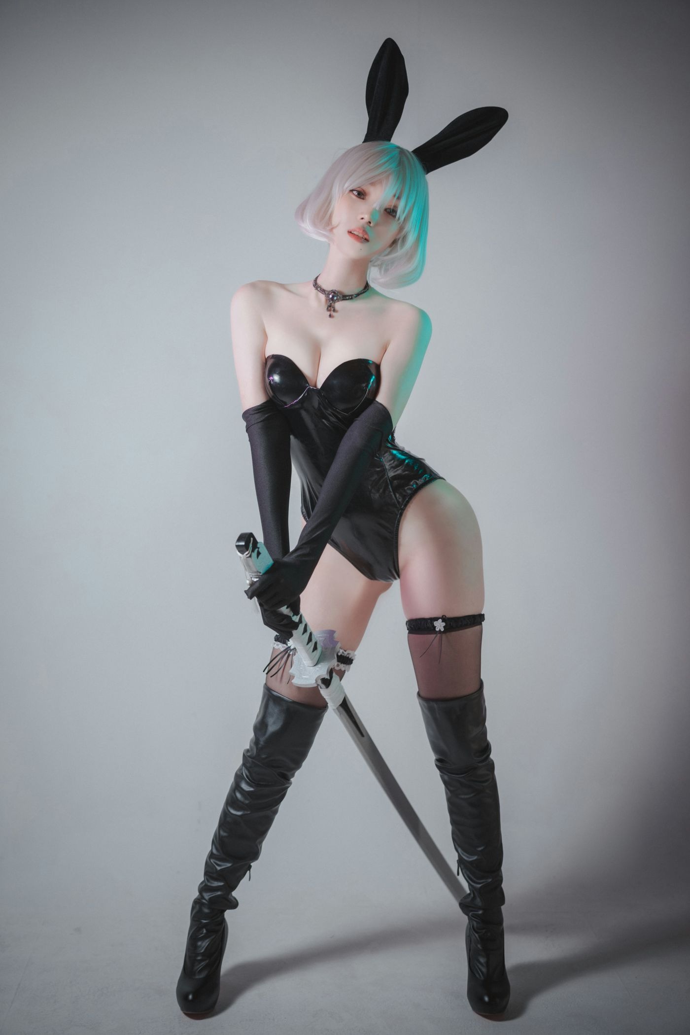 DJAWA Photo - Bambi (밤비) - La Rose NoirE 2B(72)