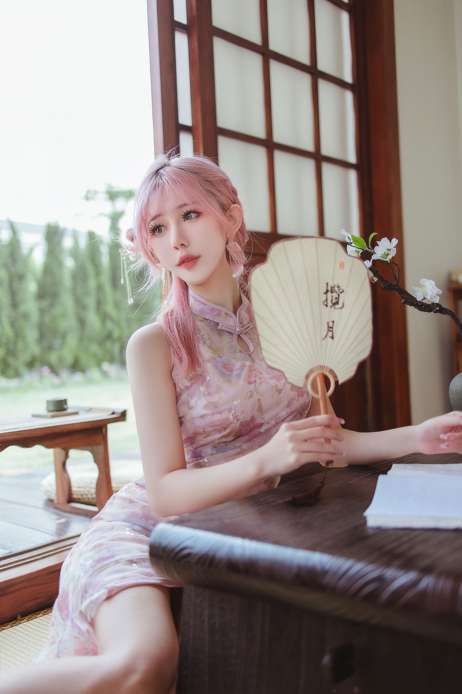 仙女月 – 粉色旗袍(2)